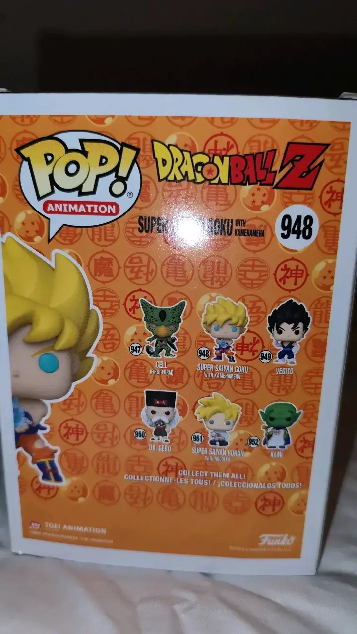 Funko Pop Super Saiyan Goku edición especial - 3