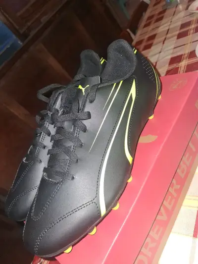 Botines de fútbol Puma negros - miniatura 5