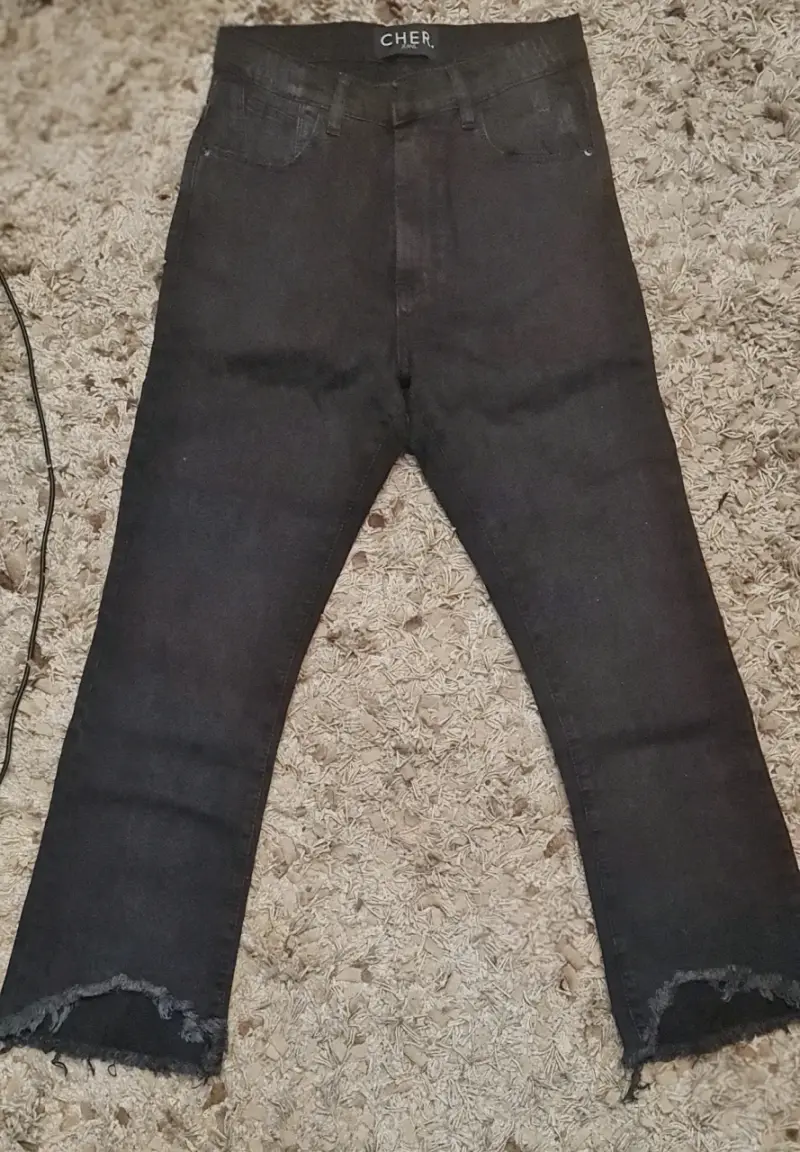 Jeans negros de mezclilla estilo casual - 1
