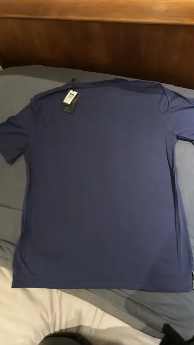 Polera azul Cacharel con etiqueta nueva - miniatura 3