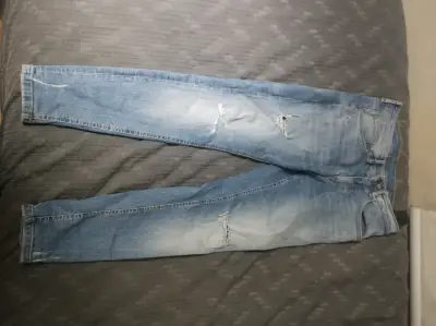 Jeans desgastados azul zara - miniatura 1