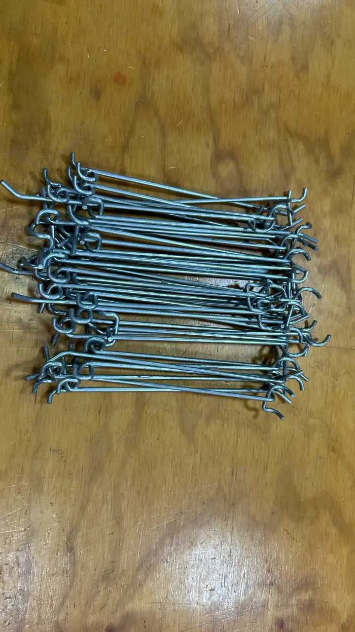 Gancho metalico - 5