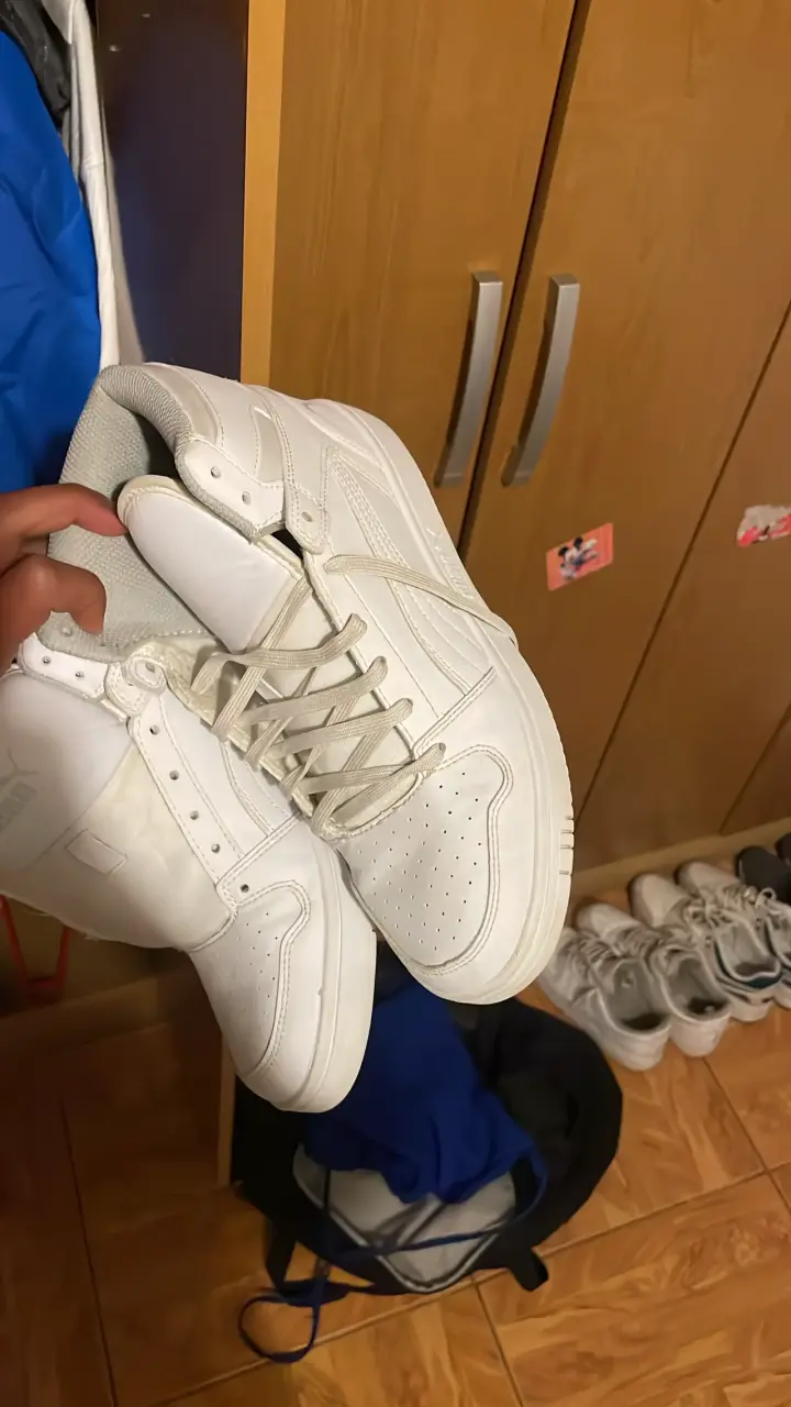 Zapatillas deportivas blancas Puma