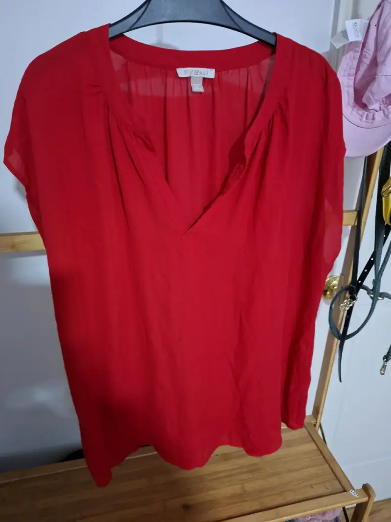 Blusa roja de mujer talla L - 2
