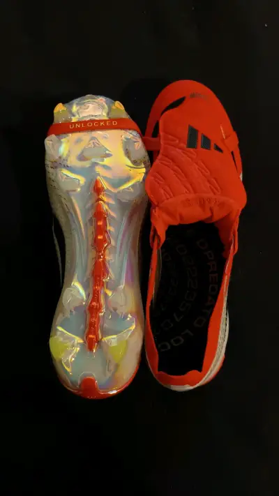 Botines de fútbol Adidas Predator rojos - miniatura 2