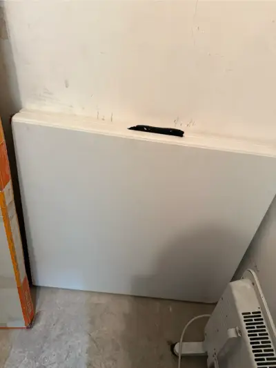 Mesa plegable blanca compacta - miniatura 1