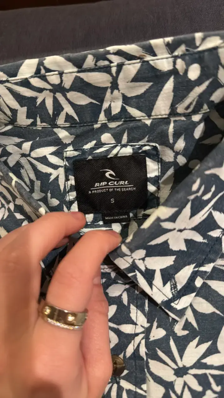 Camisa estampada de hojas hombre marca rip curl - 3