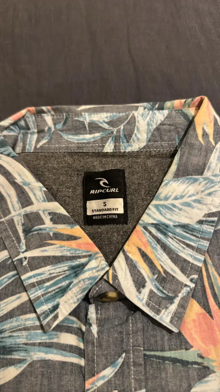 Camisa hawaiana Rip Curl estampada floral - 2
