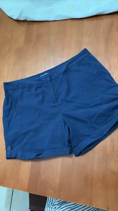 Shorts azul marino casuales para mujer - miniatura 1