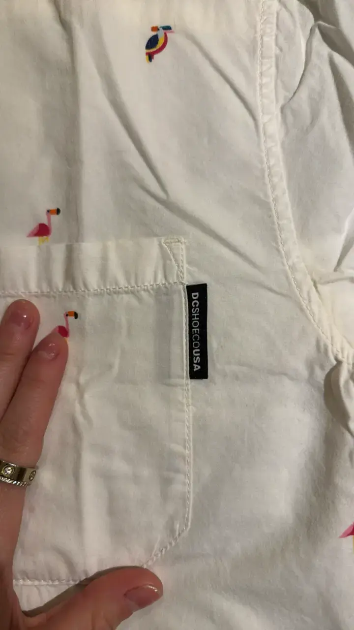Camisa blanca DC estampada de pájaros para hombre - 4