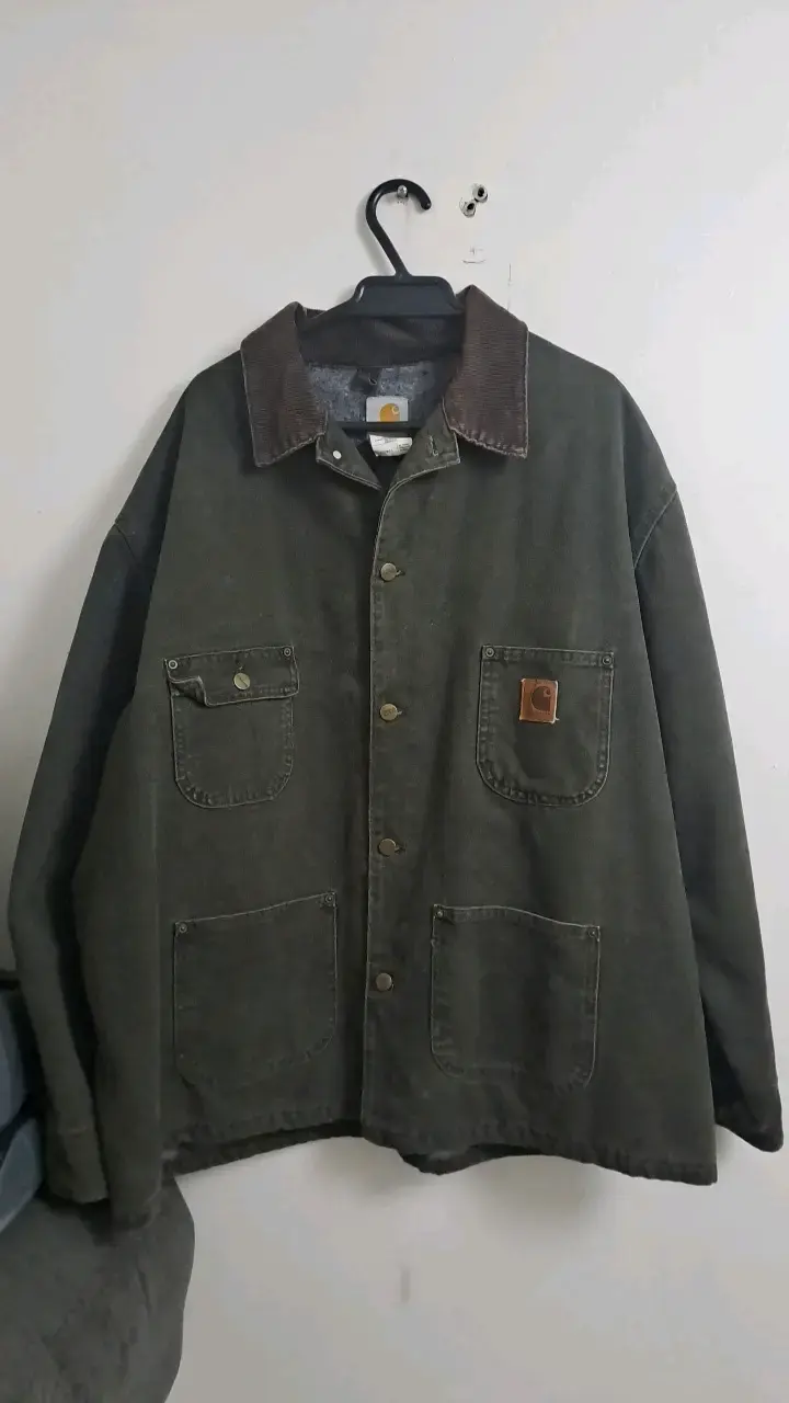 Chaqueta Carhartt verde con cuello - 1