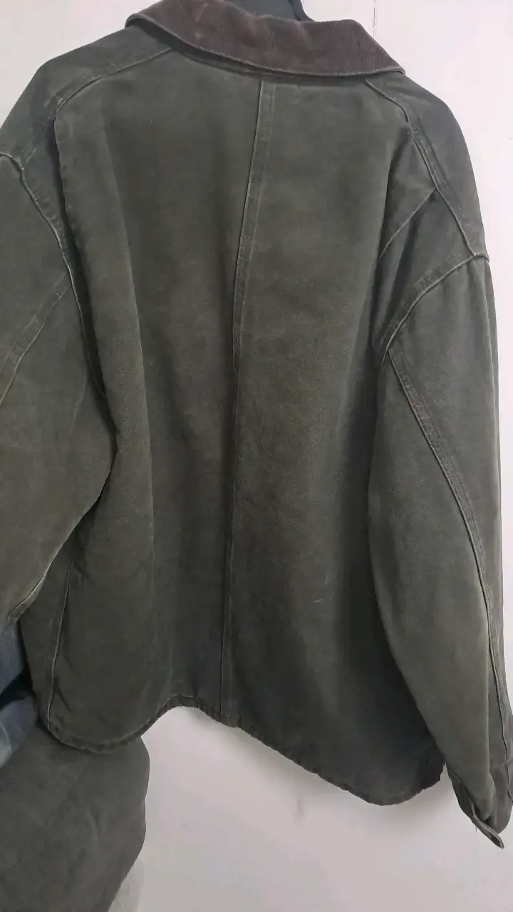 Chaqueta Carhartt verde con cuello - 6