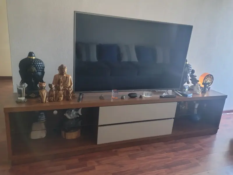 Rack tv 1.9 mts largo - 3