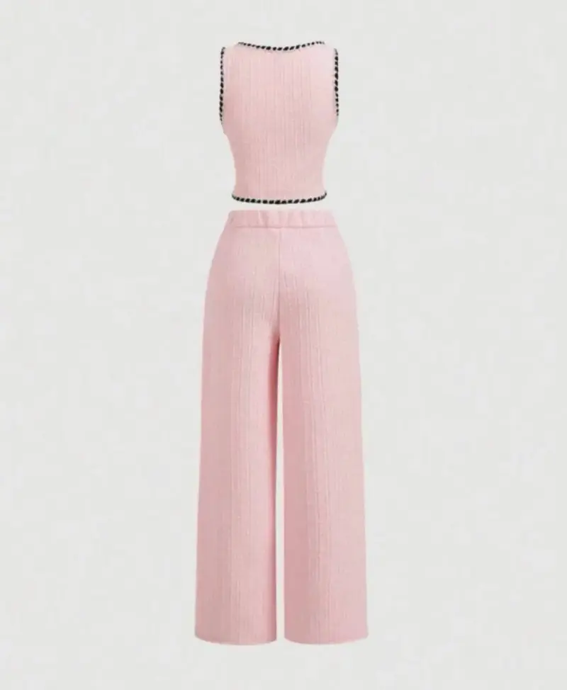 Jumpsuit rosa con detalles negros - 2