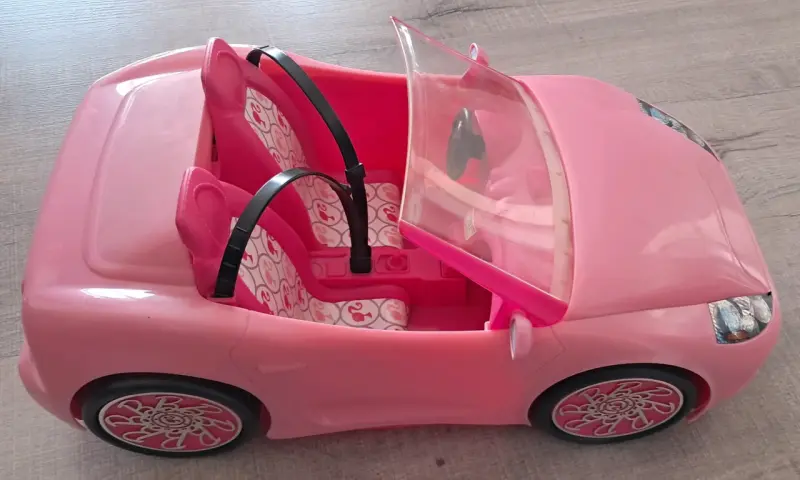 Auto de juguete rosa para muñecas - 2