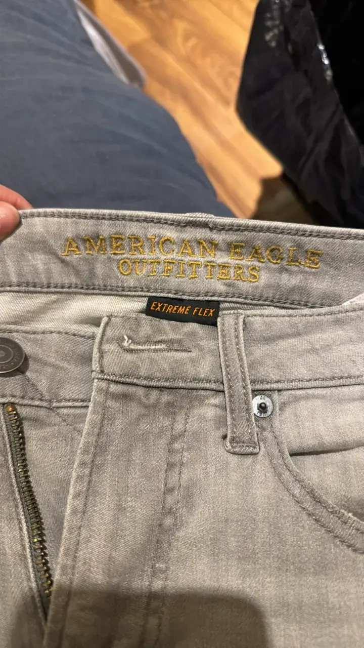 Jeans gris claro American Eagle  para hombre - 3