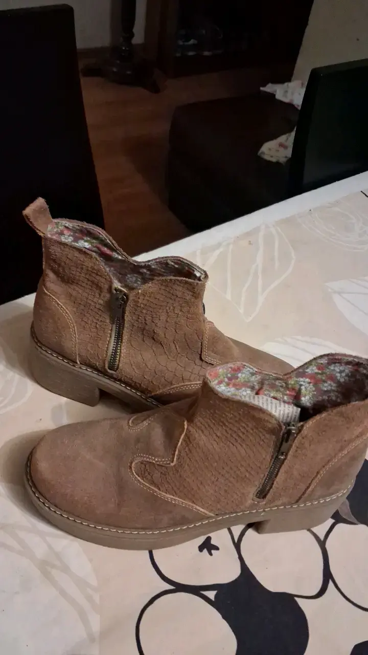 Botines de cuero marrón con cierre lateral - 2