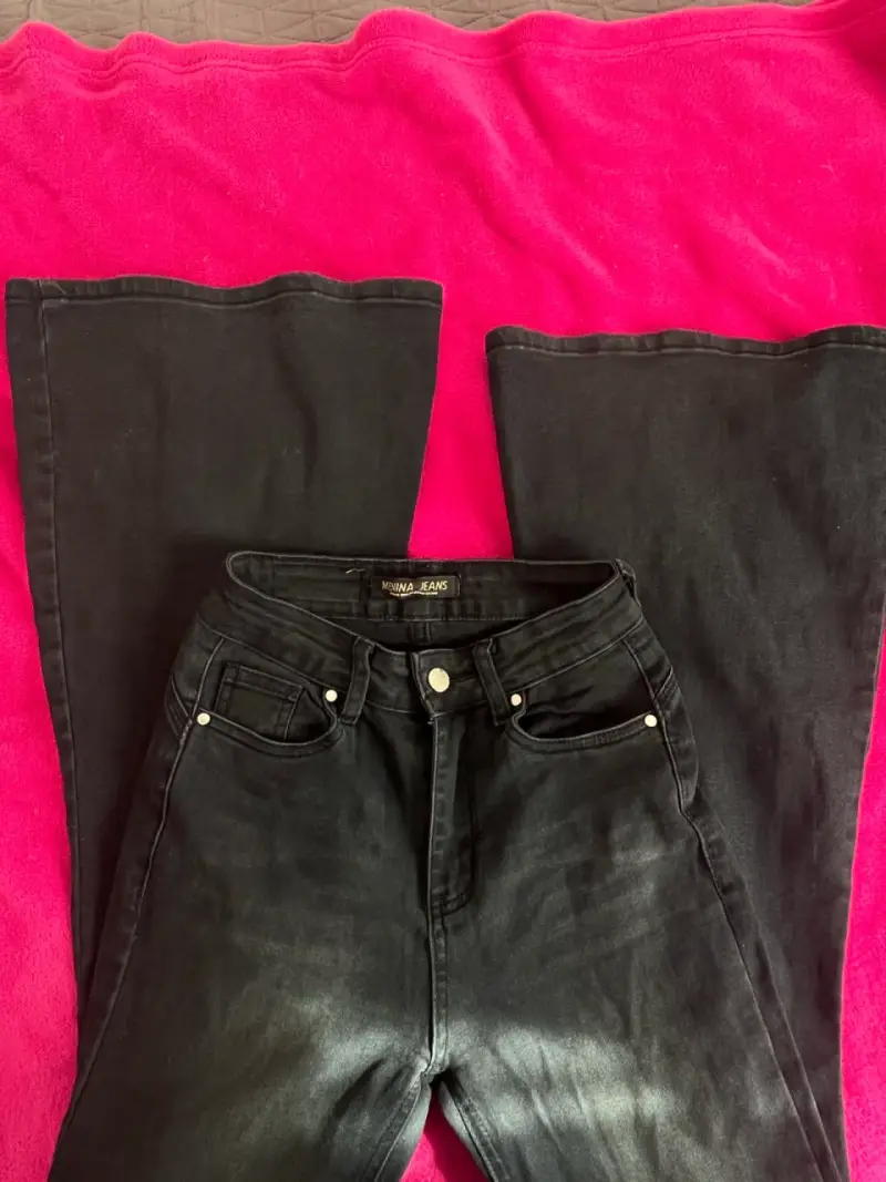 Jeans negros mujer menina en buen estado - 1