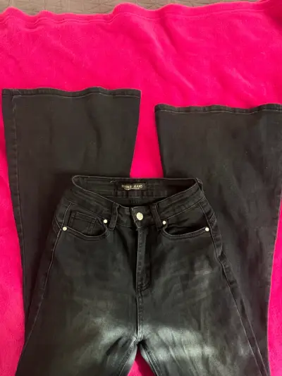 Jeans negros mujer menina en buen estado - miniatura 1