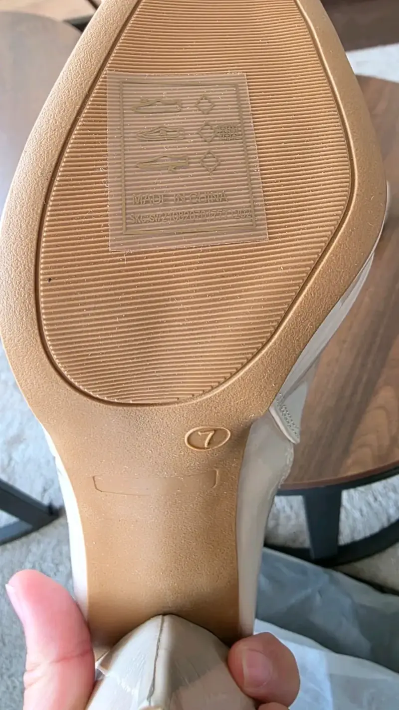 Botines de tacón beige con cierre lateral - 3