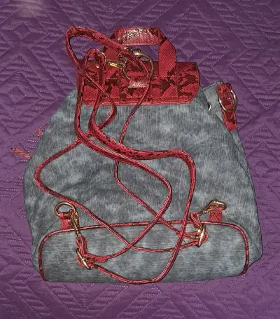 Mochila de moda con diseño de serpiente - miniatura 2