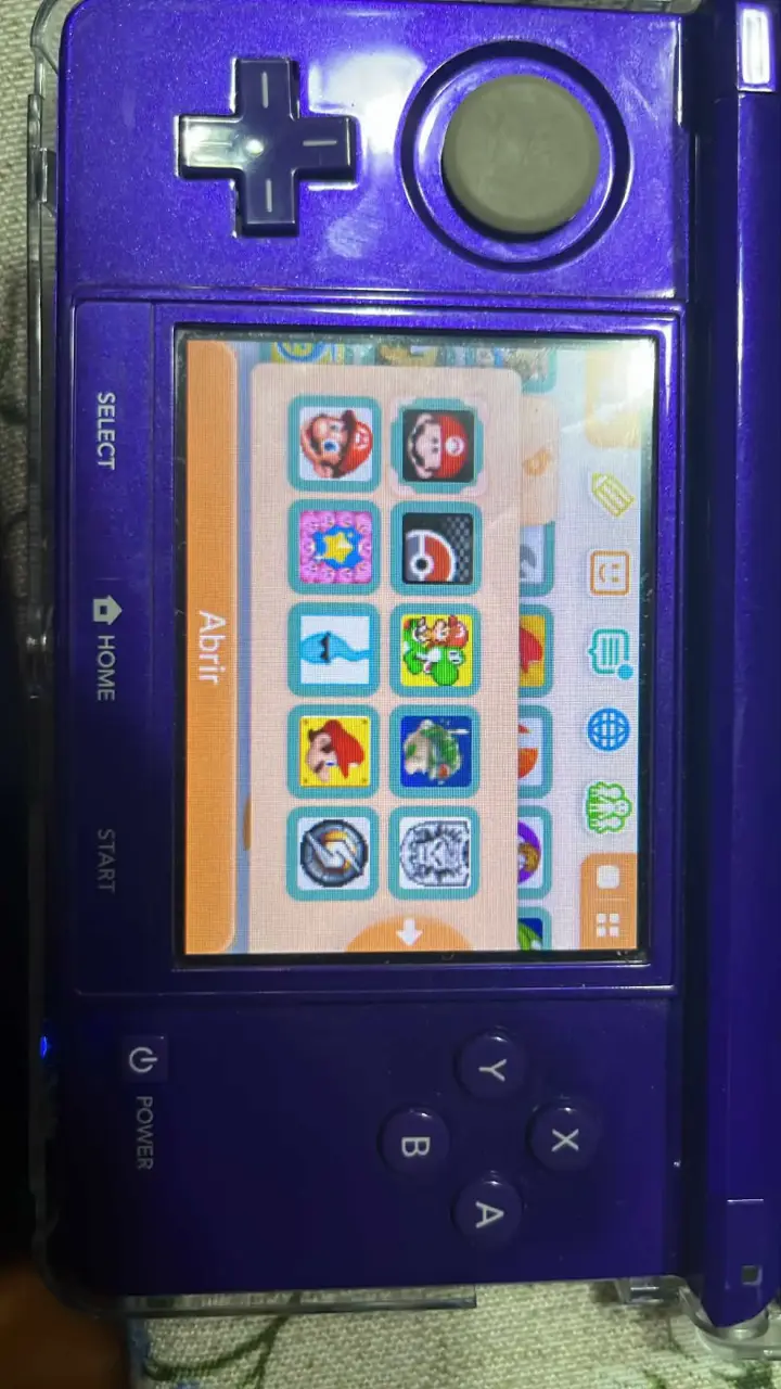 Nintendo 3DS  morada - 2