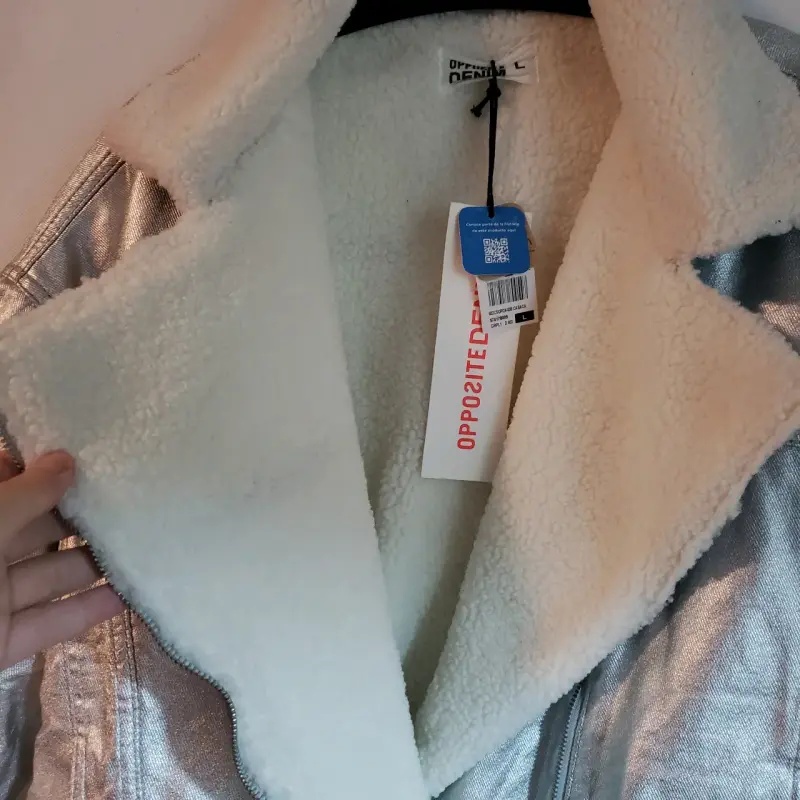 Chaqueta plateada de cuero sintético con forro - 2