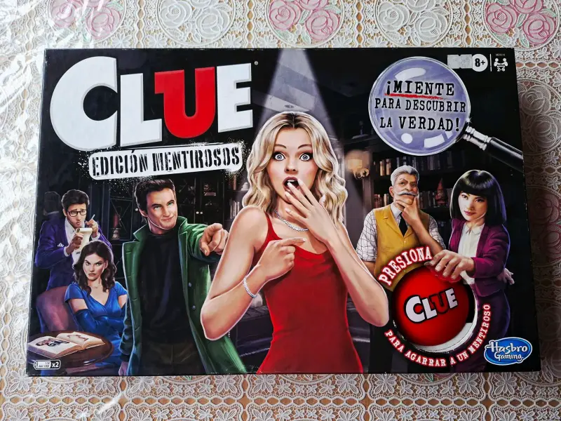 Juego de mesa Clue Edición Mentirosos - 1