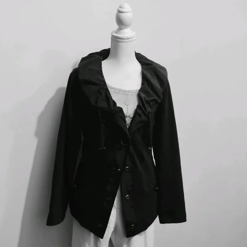 Blazer naranja de mujer con bolso beige - 6
