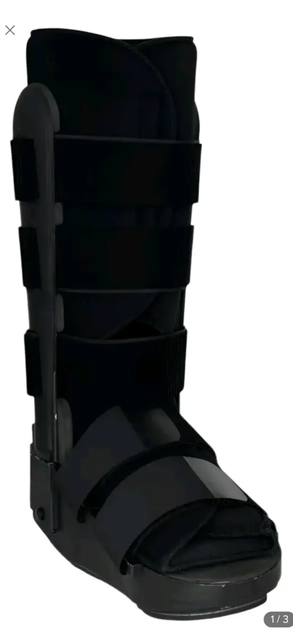 Bota ortopédica negra con velcro - 2