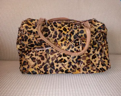 Bolso de mano con estampado animal print - miniatura 1