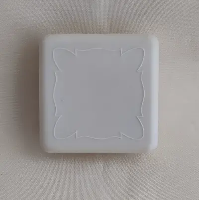 Cajita Vintage cuadrada Decorativa  7cm x 7 cm x 2 - miniatura 1