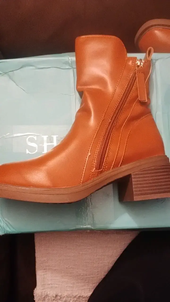 Botines de cuero marrón con tacón - 2