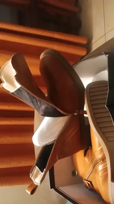 Botines de cuero marrón con tacón - miniatura 3