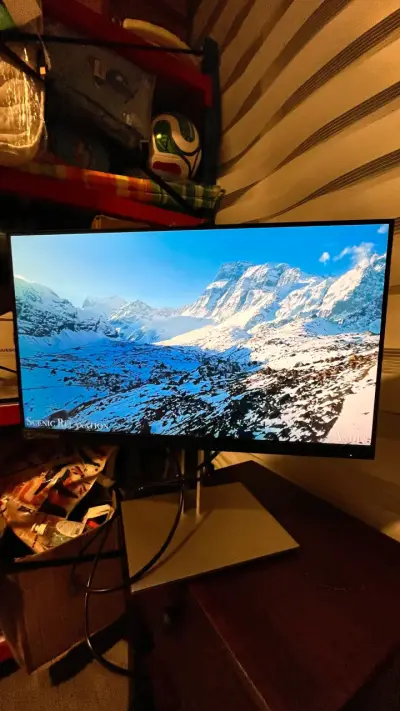Monitor LED Full HD 23” - miniatura 1
