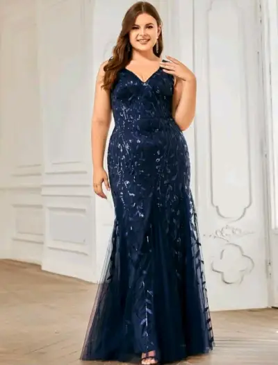 Vestido largo verde con abertura elegante - miniatura 5