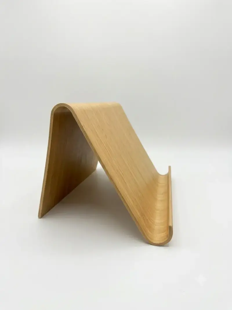 Soporte de madera para laptop - 1