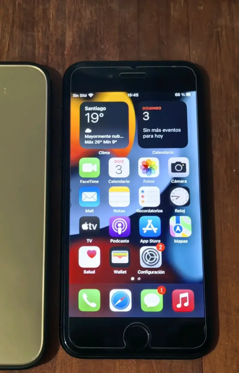 iPhone 7 en excelente estado libre