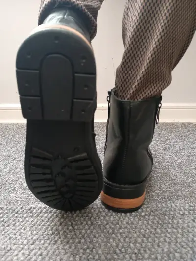 Botines de cuero negro con cierre lateral - miniatura 5