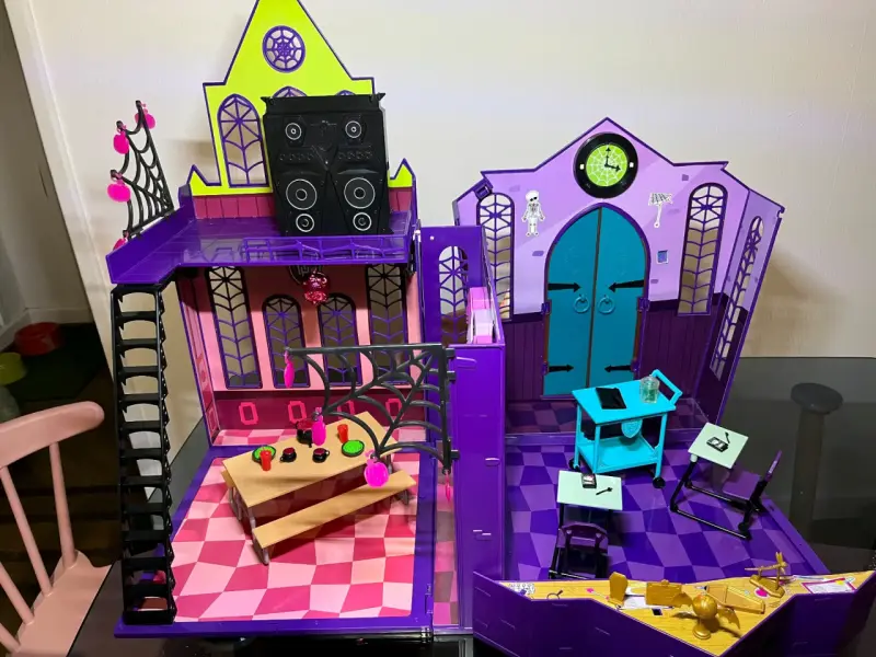 Escuela Monster High generación 1 2012 - 1
