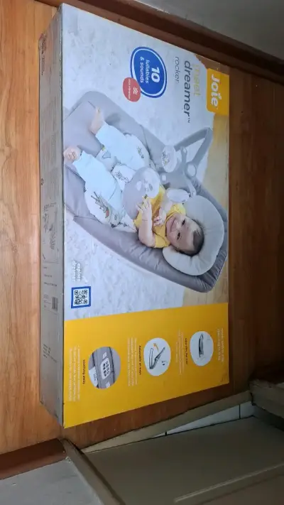 Silla mecedora Joie Dreamer para bebé - miniatura 1