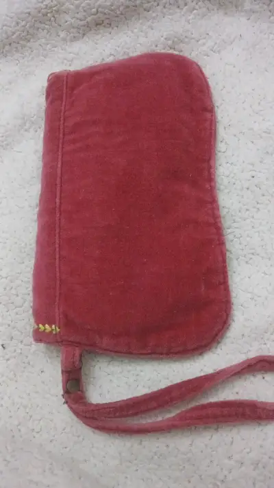 Cartera roja Umbrale de terciopelo - miniatura 3