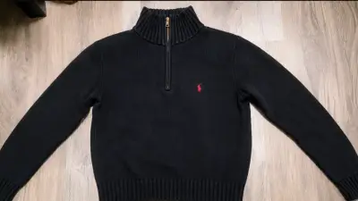 Suéter negro con cierre Polo Club - miniatura 2