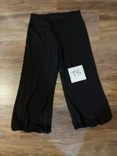 Pantalon Elasticado media pierna mujer talla S - miniatura 1
