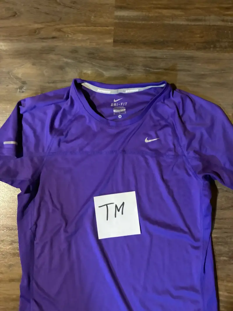 Polera deportiva Nike mujer talla M - 2