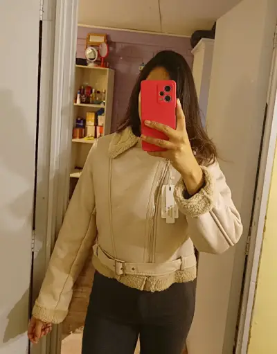 Chaqueta beige aviadora nueva - miniatura 1