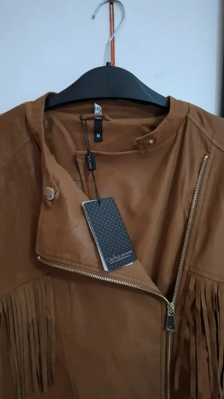 Chaqueta de gamuza marrón con flecos - 1