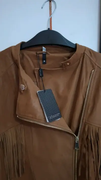 Chaqueta de gamuza marrón con flecos - miniatura 1