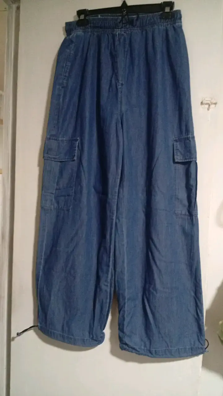 Pantalones cargo de mezclilla azul - 3