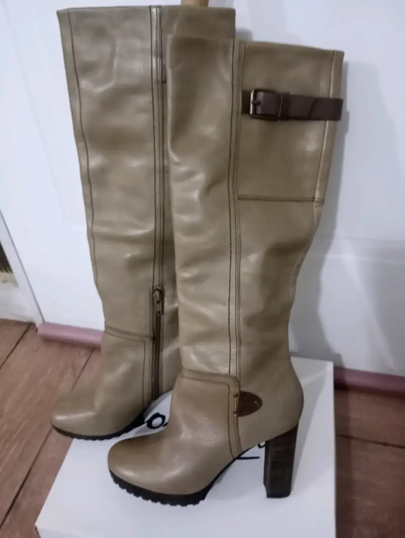 Botas altas de cuero beige con tacón Pepe Jeans - 2